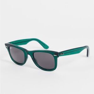 Ray-Ban RB2140 Green Sunglasses + Lanyard with Case